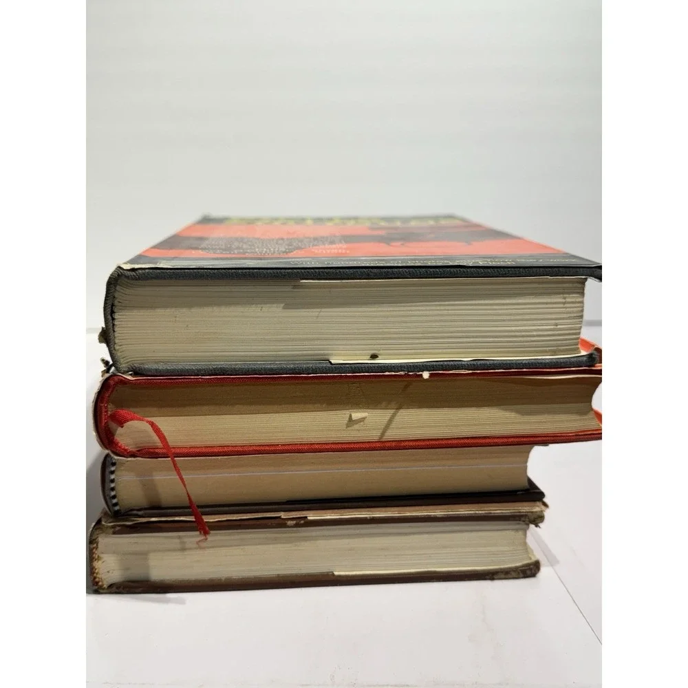 VTG Firearms/Hunting Books Lot of 4 | Rifles Shotguns Gatling Handfeuerwaffen